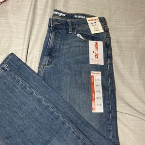 Wrangler Regular Fit Jeans